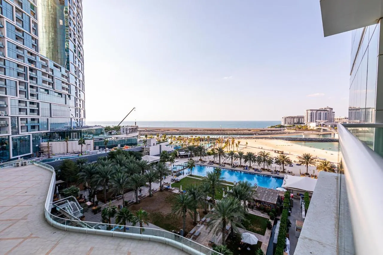 Fam Living - Al Bateen Residences - Sea View Dubaj 0*,  Spojené arabské emiráty